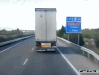 Camion-wind.gif