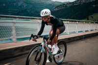Assos-Equipe-Thermobooster_00.jpg