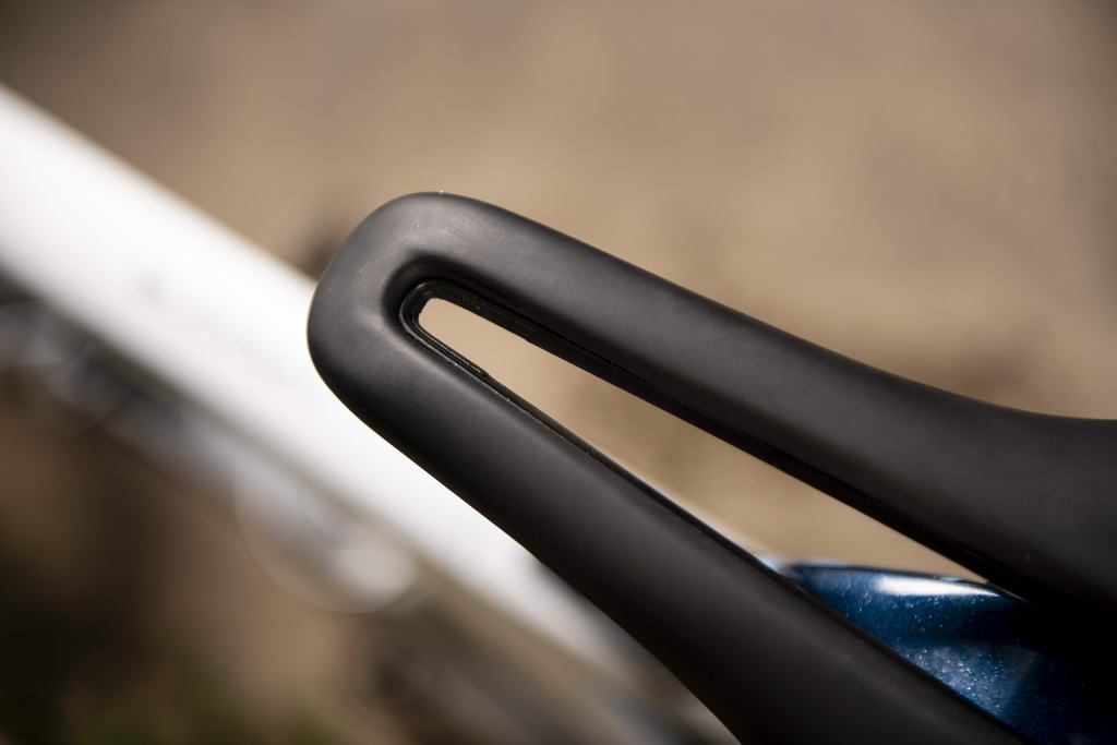Selle bontrager aeolus comp deals