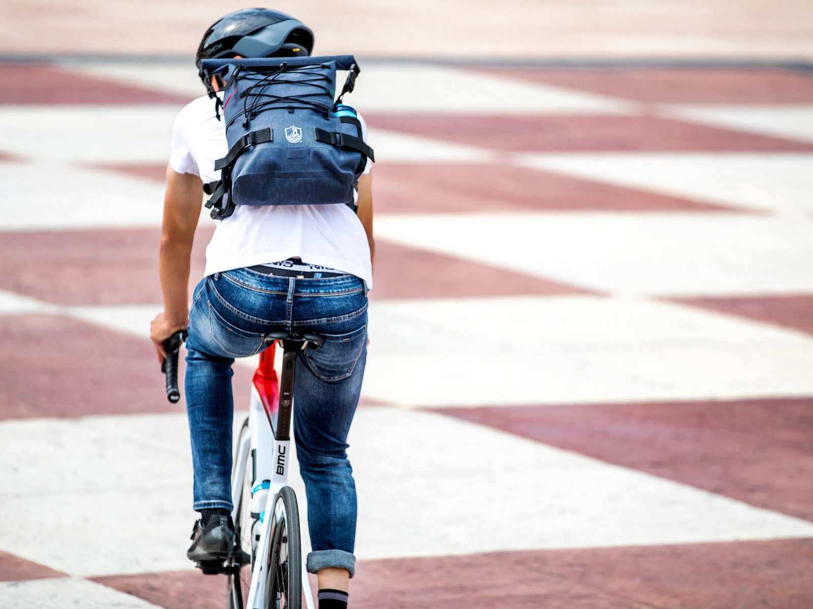Campagnolo presente un sac a dos special cyclisme Matos velo actualites velo de route gravel et tests de materiel cyclisme