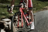 Aeroad-CF-SLX-action_4.jpg