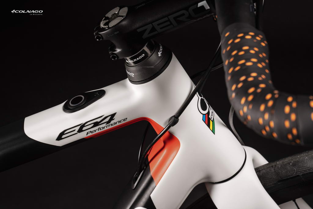 Vélo de course électrique colnago outlet