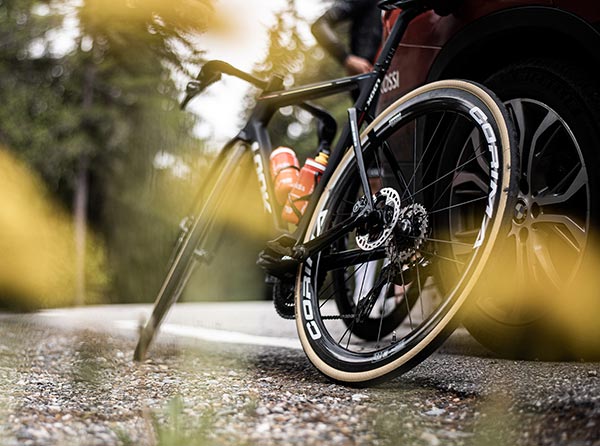 Roue velo corima deals
