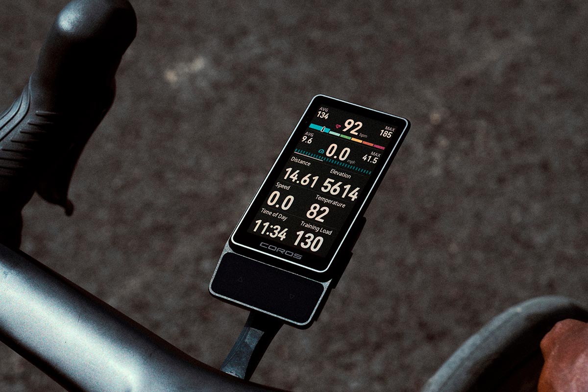 COROS DURA 2 SOLAR : le compteur GPS à recharge solaire, en carbone et alu, annoncé avec 120 h d'autonomie