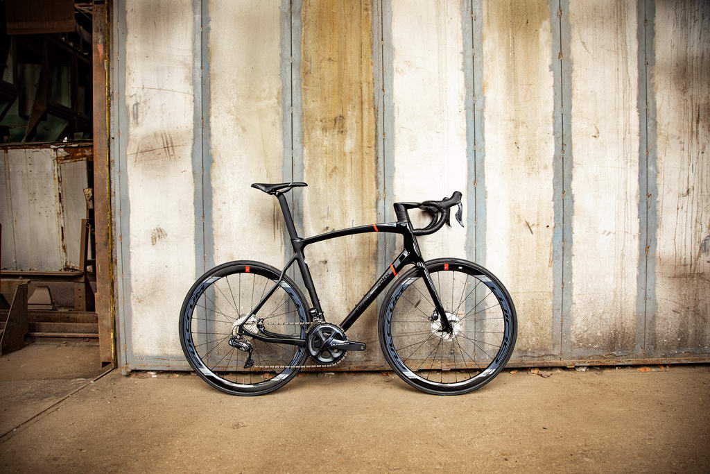 Nouvel Eddy Merckx 525 2020 Matos velo actualites velo de route gravel et tests de materiel cyclisme