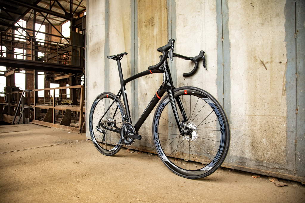 Nouvel Eddy Merckx 525 2020 Matos velo actualites velo de route gravel et tests de materiel cyclisme