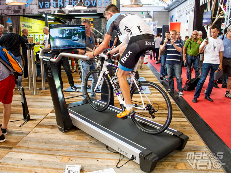 Eurobike : Tacx Magnum, le home trainer tapis roulant pour vélo