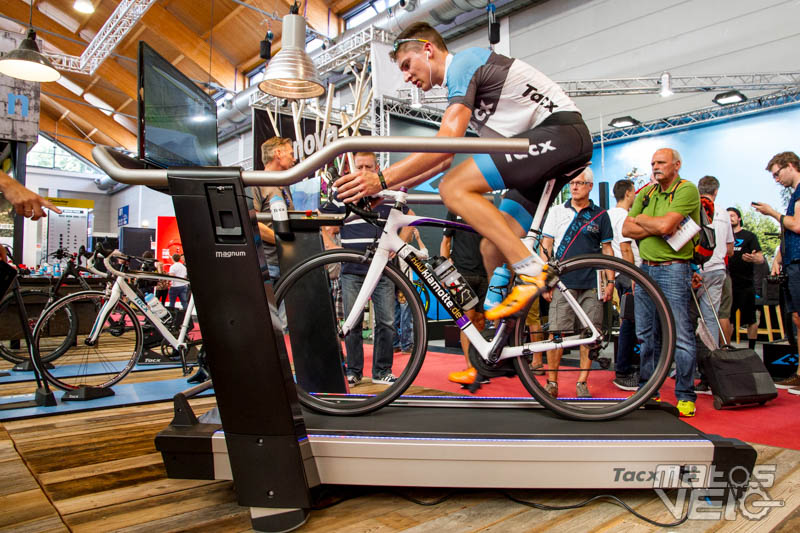 Eurobike : Tacx Magnum, le home trainer tapis roulant pour vélo