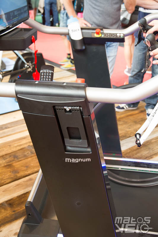 Eurobike : Tacx Magnum, le home trainer tapis roulant pour vélo