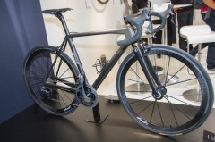 Lightweight-Eurobike-2013-001.jpg