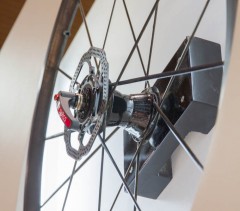 Roue-LW-Disc-Eurobike-2013-005.jpg