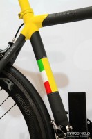 Colnago-C60-Tricolore-Limited-Edition-005.jpg