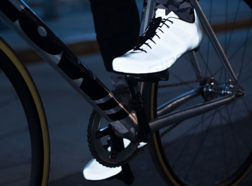 EB15 Giro Reflective la securite par les chaussures Matos velo actualites velo de route gravel et tests de materiel cyclisme