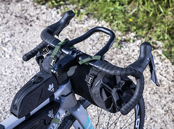 Pro Wing AGX, le nouveau cintre FSA pour les amateurs de gravel et de  bikepacking - Matos vélo, actualités vélo de route et tests de matériel  cyclisme