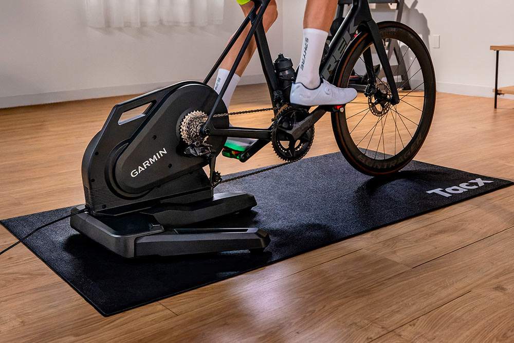 Garmin Tacx Nēra : un home trainer connecté qui bouge avec vous
