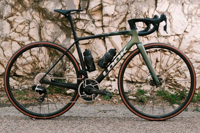 Look-785-Huez-RS-00.jpg