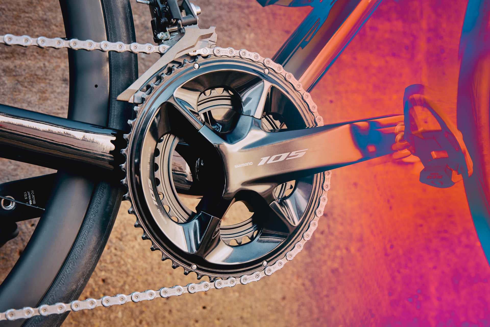 Velo route alu top shimano 105
