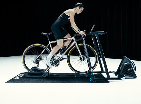 HOME-TRAINER OU ROULEAUX, QUE CHOISIR ?