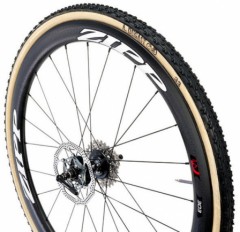 Zipp-303-Disc-1.jpg