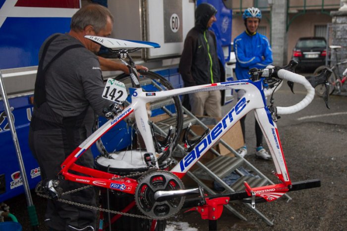 Stage-Pyrenees-FDJ-materiel-2014-079.jpg