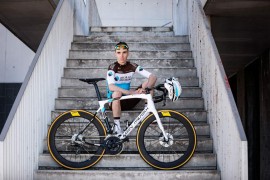 Les velos Eddy Merckx 525 et Stockeu69 AG2R La Mondiale pour la saison 2020 Matos velo actualites velo de route gravel et tests de materiel cyclisme