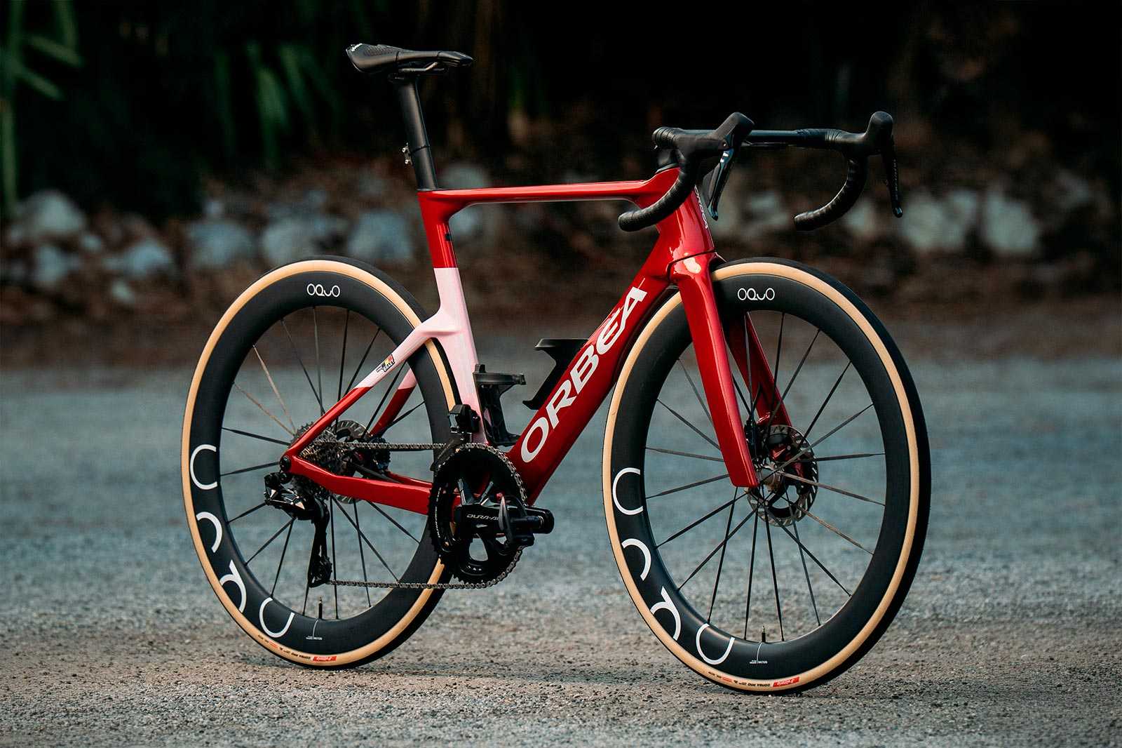 8 Orca Aero personnalisés pour Lotto-Intermarché sur la Vuelta España 2026