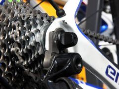 Patte-derailleur-acier.png