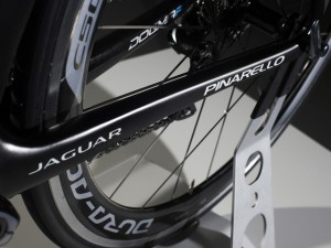 Team-Sky-Pinarello-Dogma-F8-MV-1.jpg