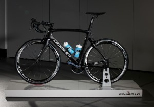 Team-Sky-Pinarello-Dogma-F8-MV-6.jpg