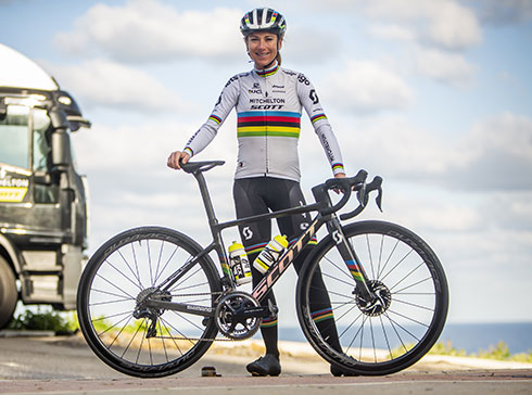 Scott Addict Rc Personnalise Pour La Championne Du Monde Annemiek Van Vleuten Matos Velo Actualites Velo De Route Et Tests De Materiel Cyclisme