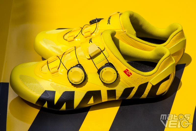 Nouveau coloris 2017 sur le Tour pour les chaussures Mavic Cosmic Ultimate Matos velo actualites velo de route gravel et tests de materiel cyclisme