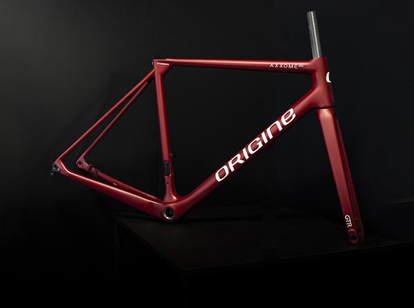 Naissance d un cadre Origine Axxome 3 GTR avec option Colors on Demand Matos velo actualites velo de route gravel et tests de materiel cyclisme
