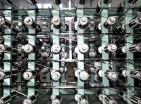 Merida-fabrication-cadre-carbone.jpg