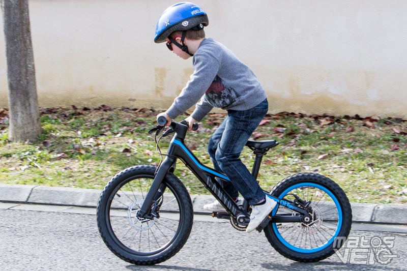 MX 16 - Vélo enfant 16 pouces - Gris/Bleu/Rouge, Vélos pour enfants 16  pouces, Vélos pour enfants, Enfants