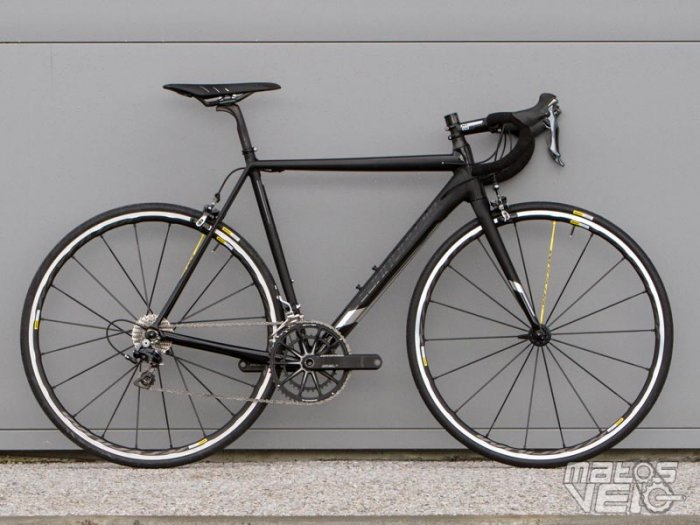 Cannondale-CAAD12-Black-Inc-003.jpg