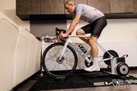 Justo, le nouveau home-trainer interactif haute performance de chez Elite -  Matos vélo, actualités vélo de route et tests de matériel cyclisme