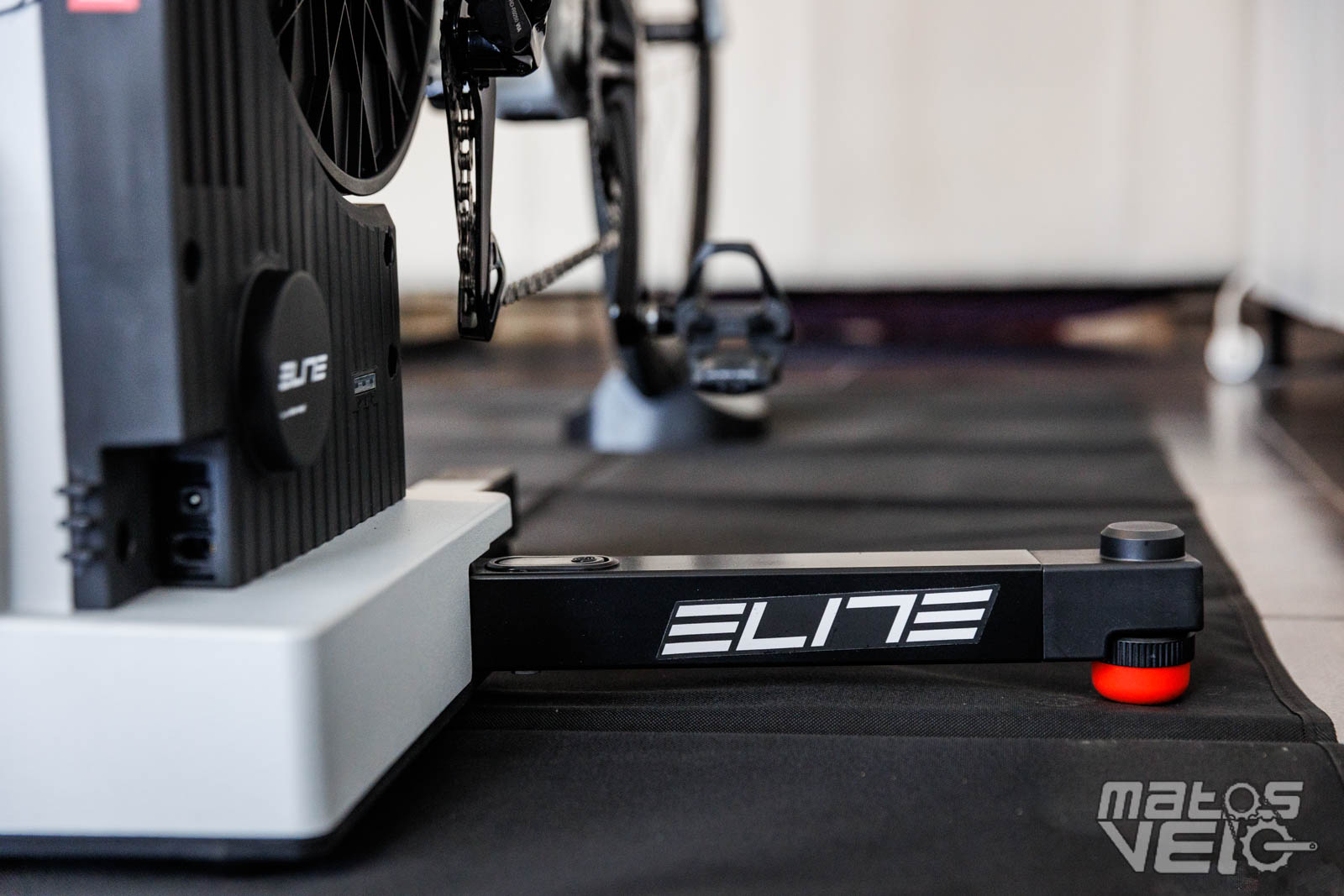 Elite Justo, le home-trainer pour simuler l'Angliru ! - Le Cycle.fr