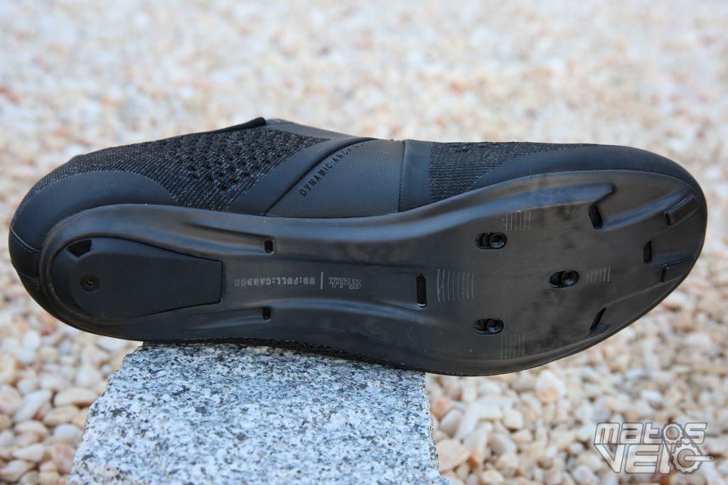 Fizik infinito sale r1 knit test
