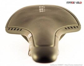 Selle-Fizik-Kurve-Chameleon-Carbon-002.jpg