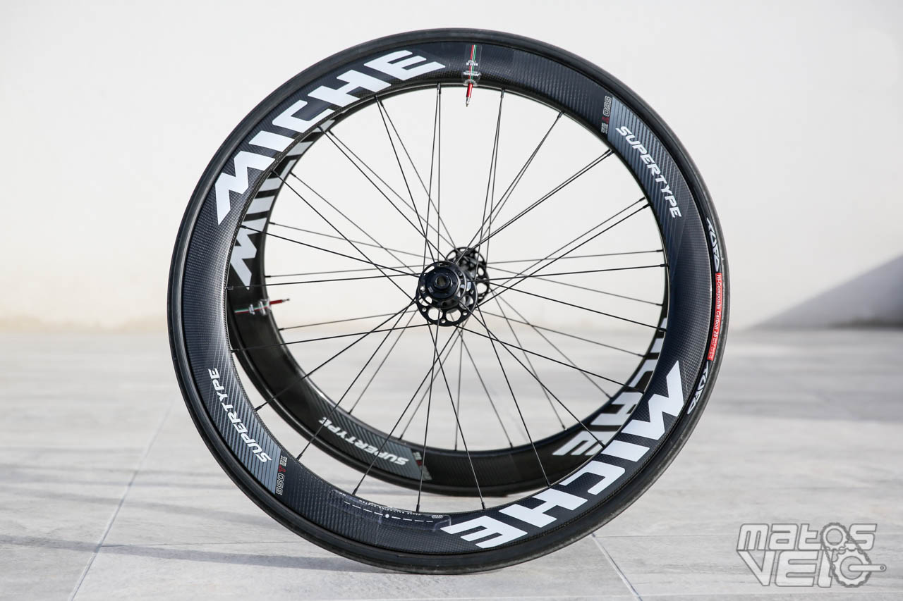 Roue miche carbone outlet