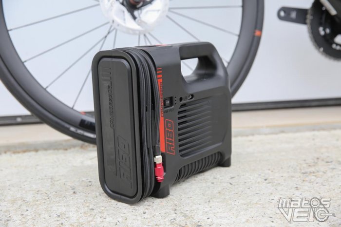 Test du compresseur d'air portable Poggio R180 - Velo 101