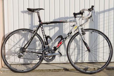 Roues-Shimano-Ultegra-Tubeless-001.jpg