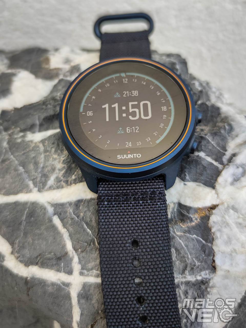 Bracelet cuir suunto 9 online
