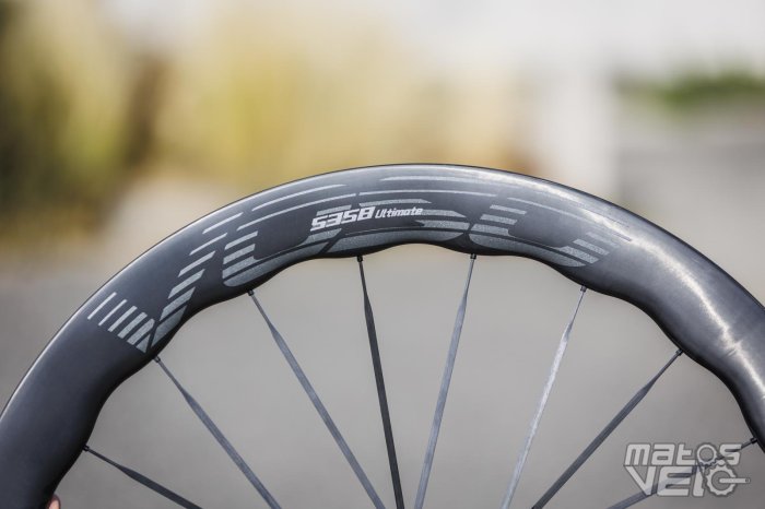 Voso-ultimate-53-58-wave-carbon-001.jpg