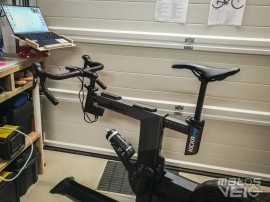 Essai du Wahoo Kickr Bike, le vélo d'intérieur intelligent qui place la  barre très haut - Matos vélo, actualités vélo de route et tests de matériel  cyclisme