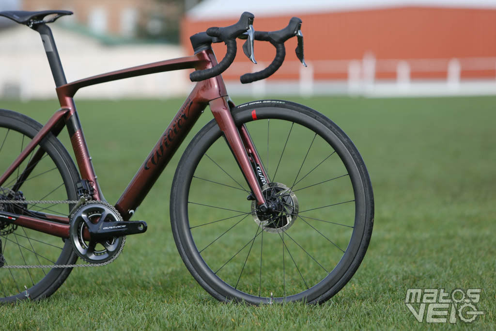 Essai du Wilier Cento 10 Hybrid l E Road red finit Matos v lo