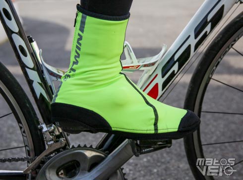 Essai des couvre chaussures B'TWIN RoadR 500 - Matos vélo