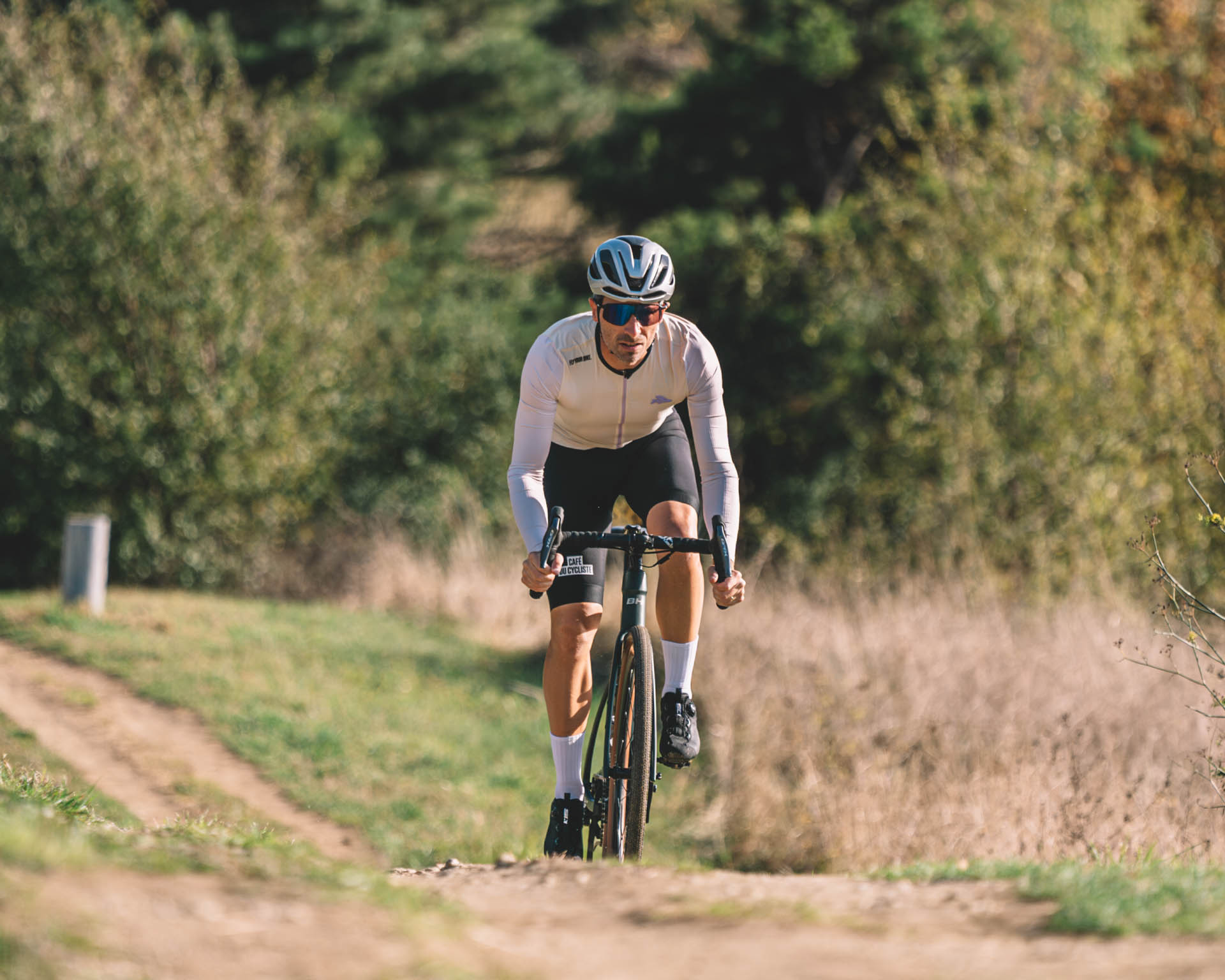 Essai de l ensemble Caf du Cycliste maillot manches longues