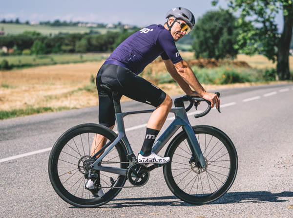 Tenues et accessoires entraînement triathlon