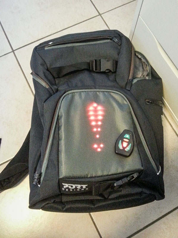 Go LED : un sac à dos avec clignotant pour vélo